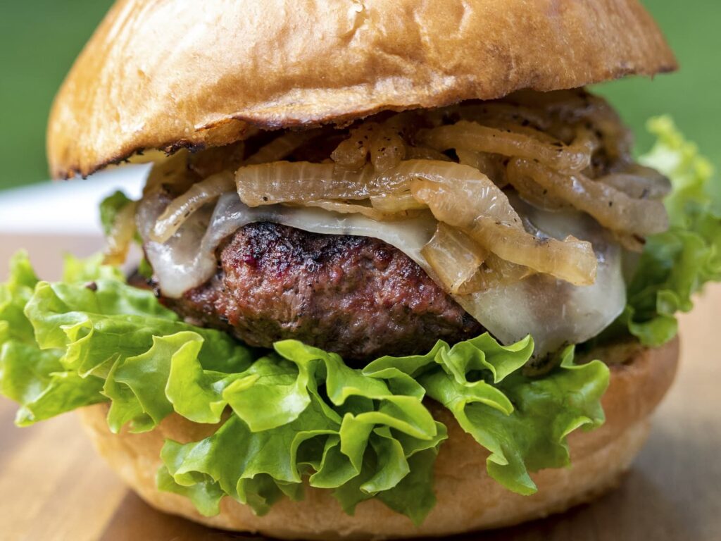 Discover the Deliciousness of Bison Burgers